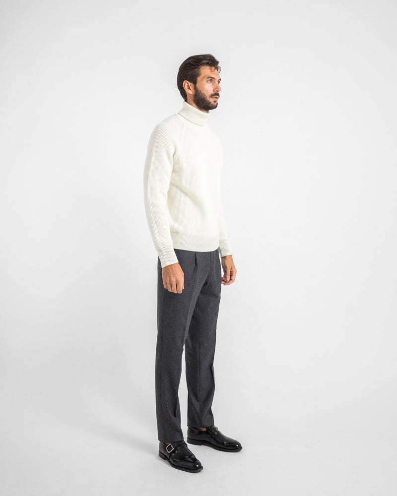 DOLCE VITA | COLLO ALTO RAGLAN | LANA VERGINE | PANNA